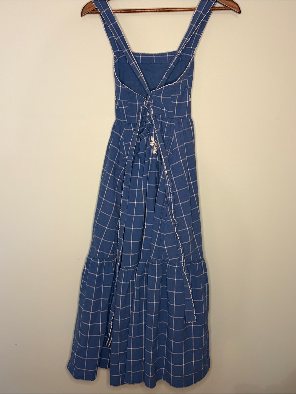 Madewell Embroidered Cicely Tiered Midi Dress in Plaid - Picture 5 of 14